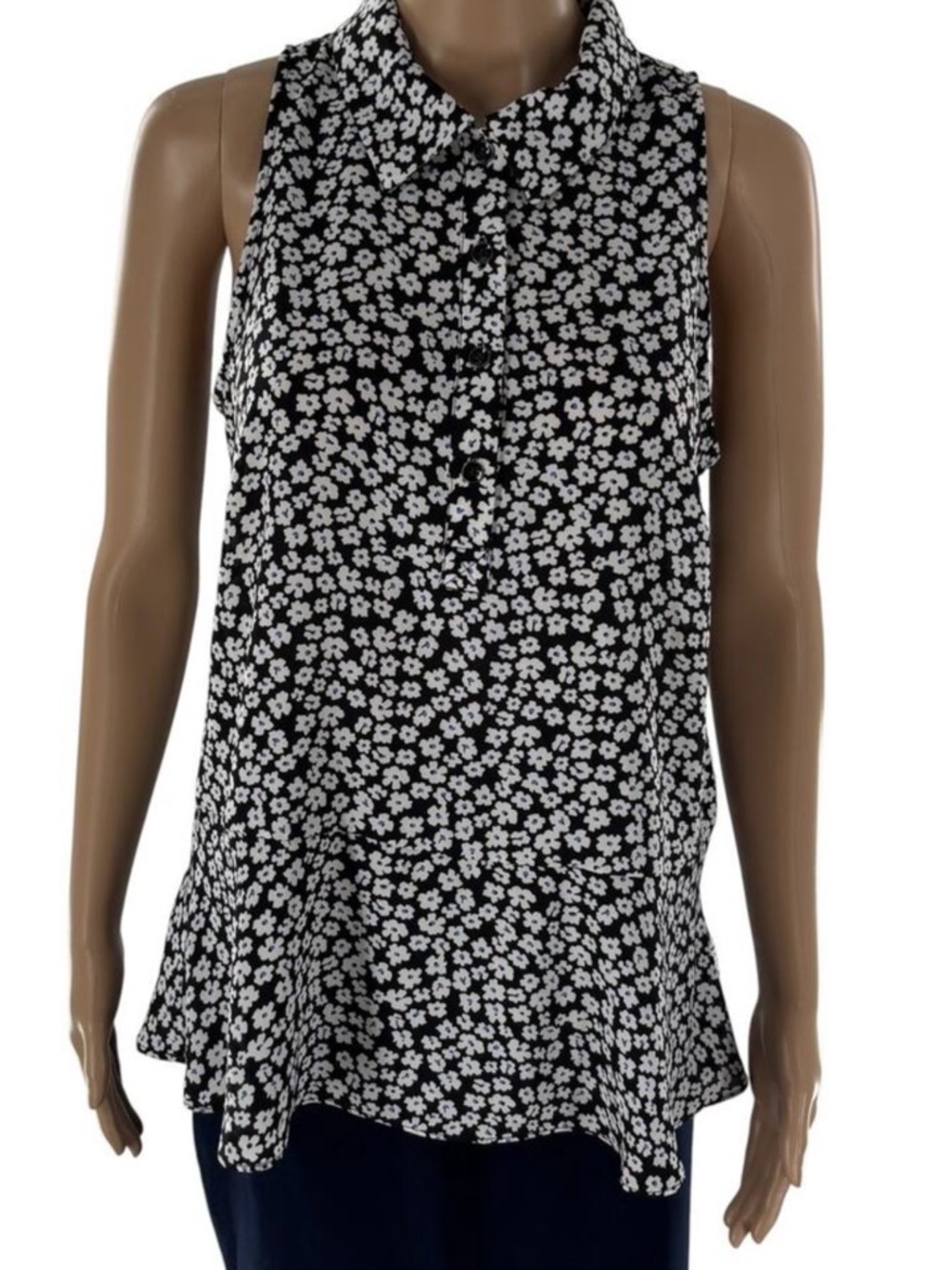 CAbi women Befriend Black & White Floral print Peplum Sleeveless Collared Top L